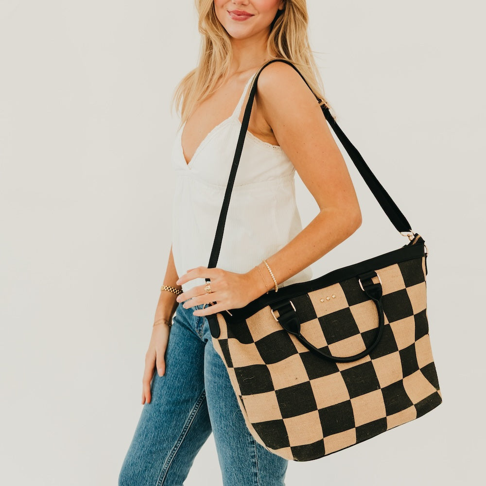 June Jute Tote Bag in Checkered Black view 3 - Bag Tote