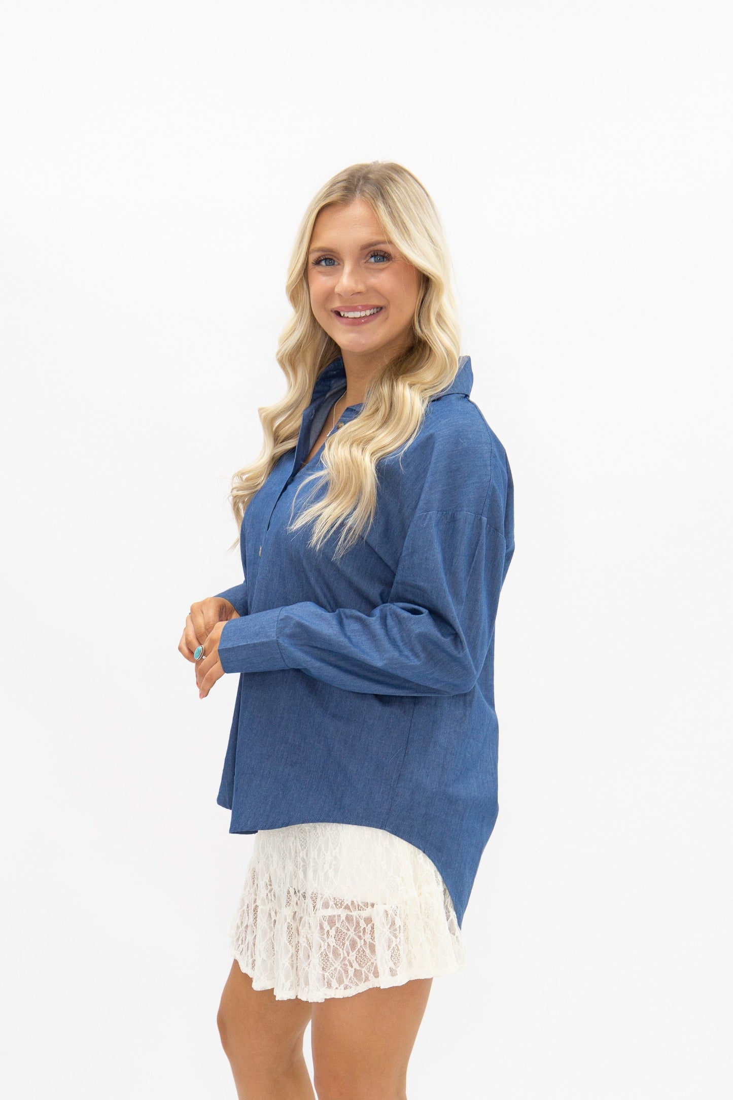Kathryn Classic Button-up, Chambray in Blue view 3 - Button Chambray (top)