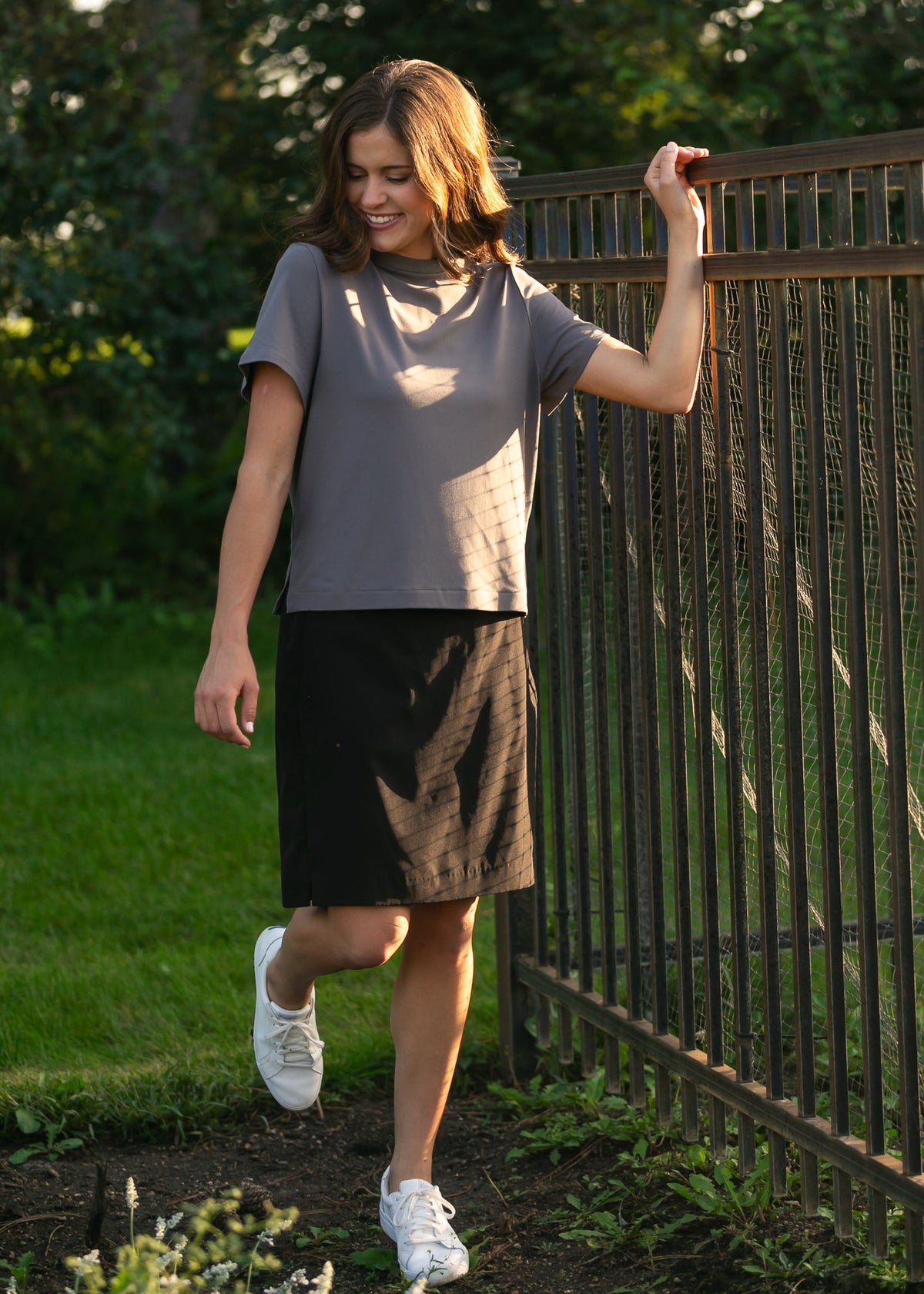 Kia Dusty Mauve Athletic Short Sleeve T-shirt in S view 2 - Short Shirt (top)