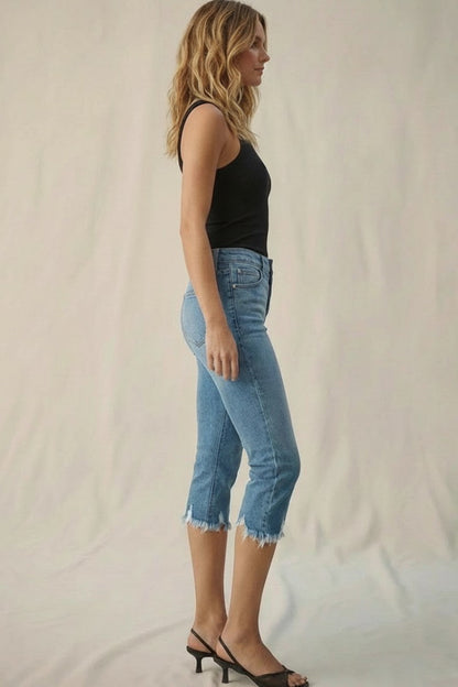 Lauren Mid Rise Capri with Frayed Hem Jeans in 11 (29) view 6 - Ralph Lauren Jeans Mid Rise (bottom)