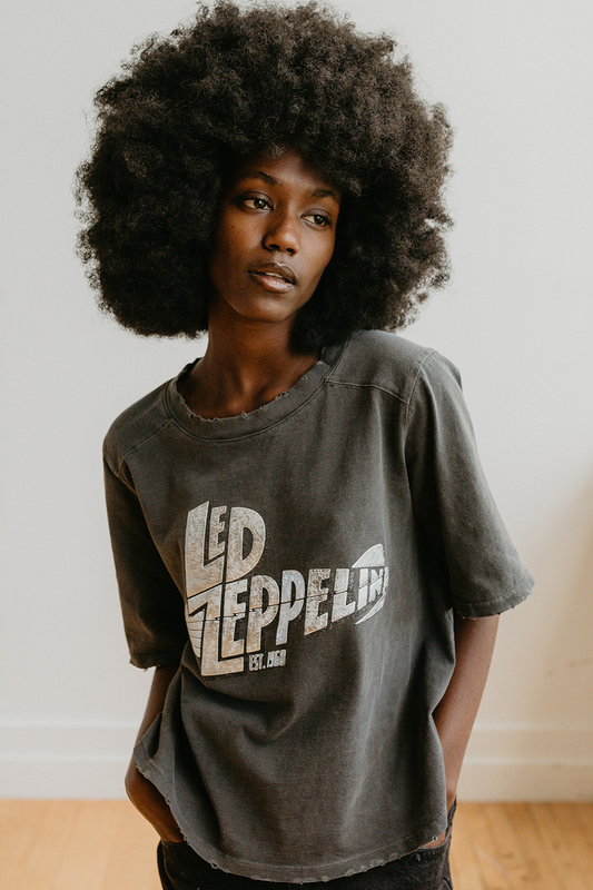 Led Zeppelin Mothership 1968 Tee in Vintage Black - Led Zeppelin Tee Shirts (top)