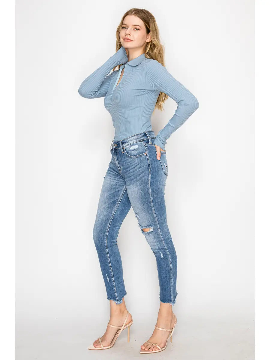 Leslie Mid Rise Ankle Cigarette Jeans in 9 (28) view 5 (bottom)