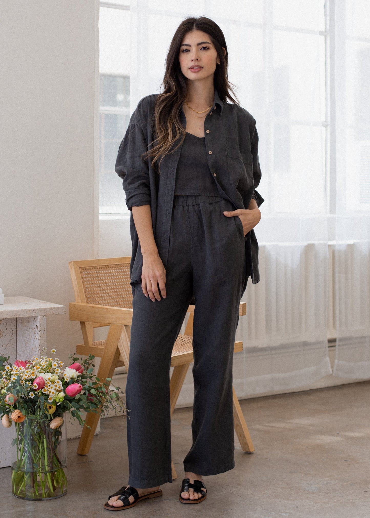 Linen Wide Leg Pant in S view 5 - Linen Wide Pants (bottom)