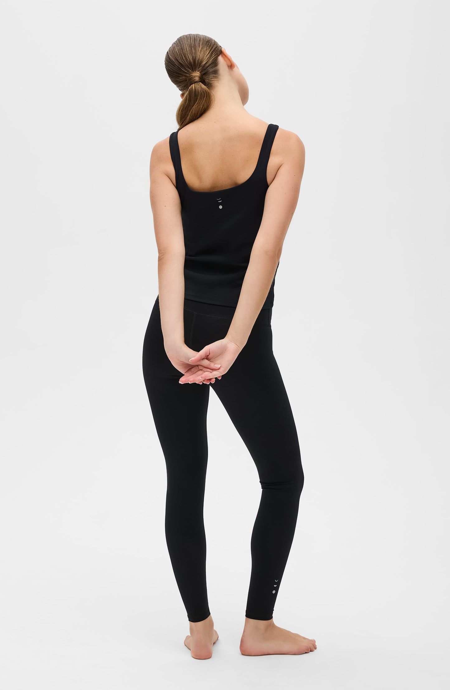 Lisse Compression Leggings in Black / Noir view 7 - Athelisse (bottom)