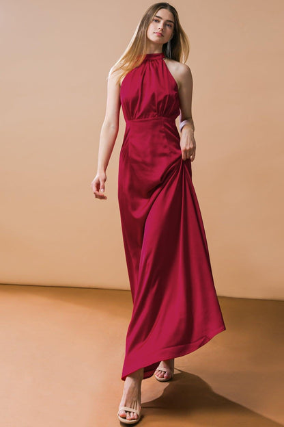 Lookbook Favorite Woven Midi Dress in BURGUNDY view 2 - Lookbook Fashion Dreamer