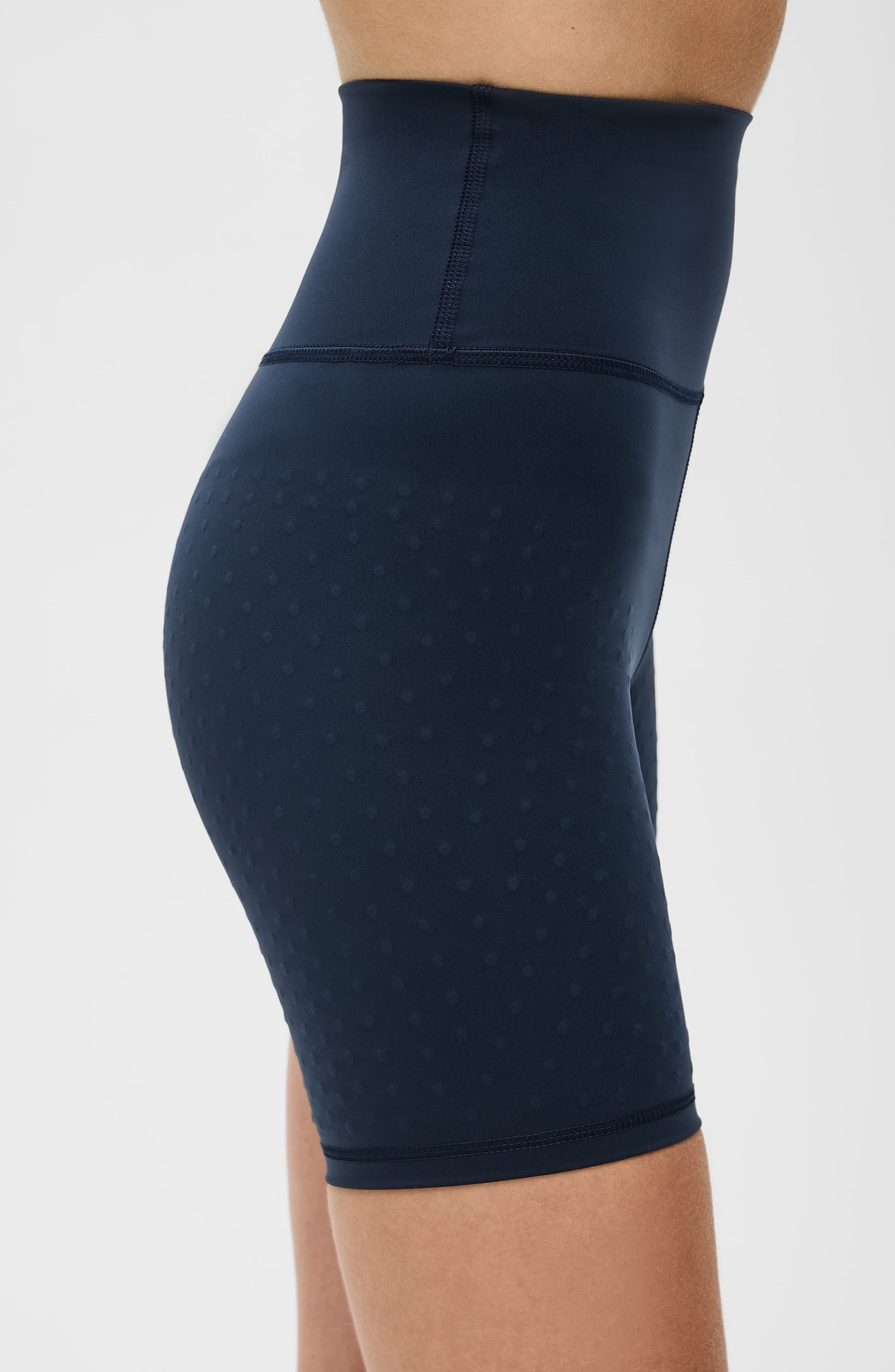 L'original Lymphatic 7.5" Bike Short in navy view 9 (bottom)