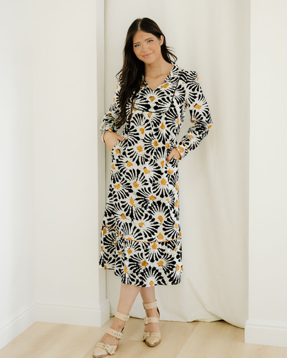 lucille abstract floral Lucille Abstract Floral Print Split V Neck Long Dress with Sleeves Black (dress) - shop at us.meeesho