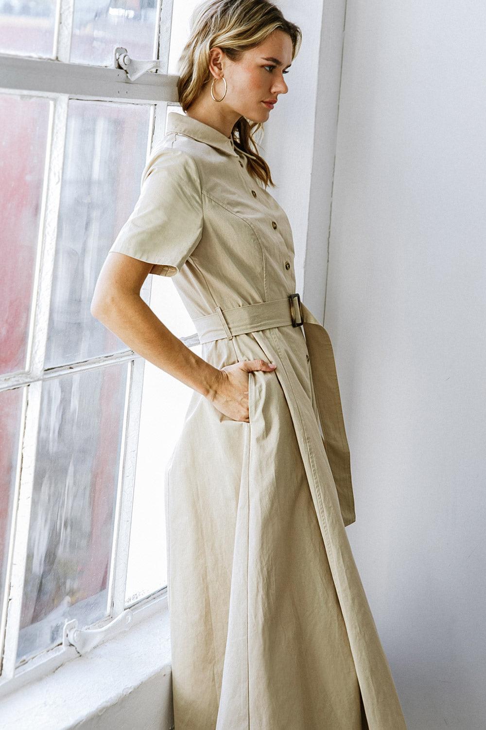 Lucky Me Woven Midi Dress in TAUPE view 9