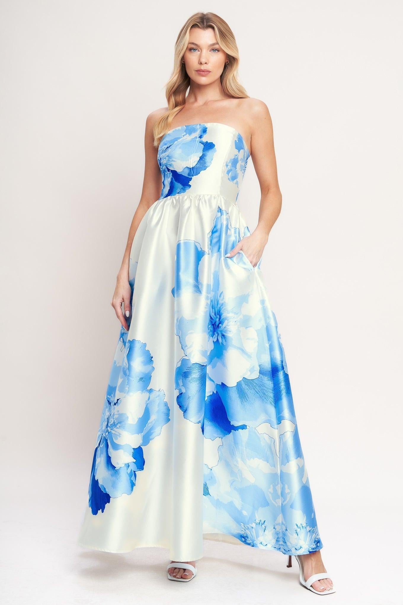 Luxe Peony Woven Maxi Dress in IVORY BLUE view 3