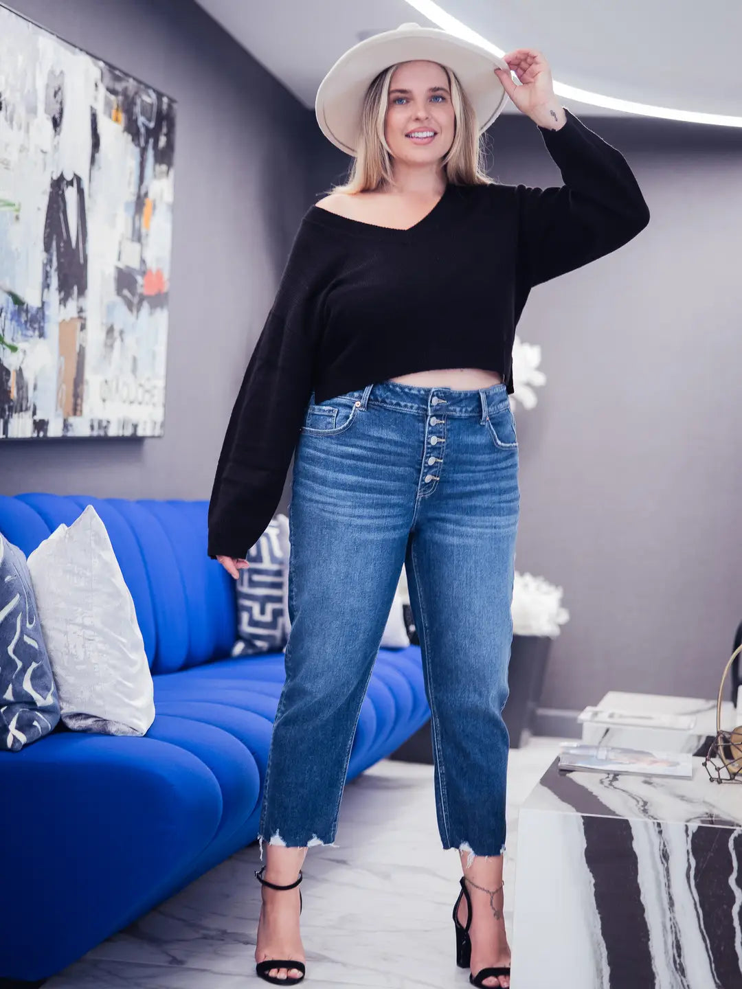 Lyla plus High Rise Skinny Jeans view 10 - High-Waisted (bottom)