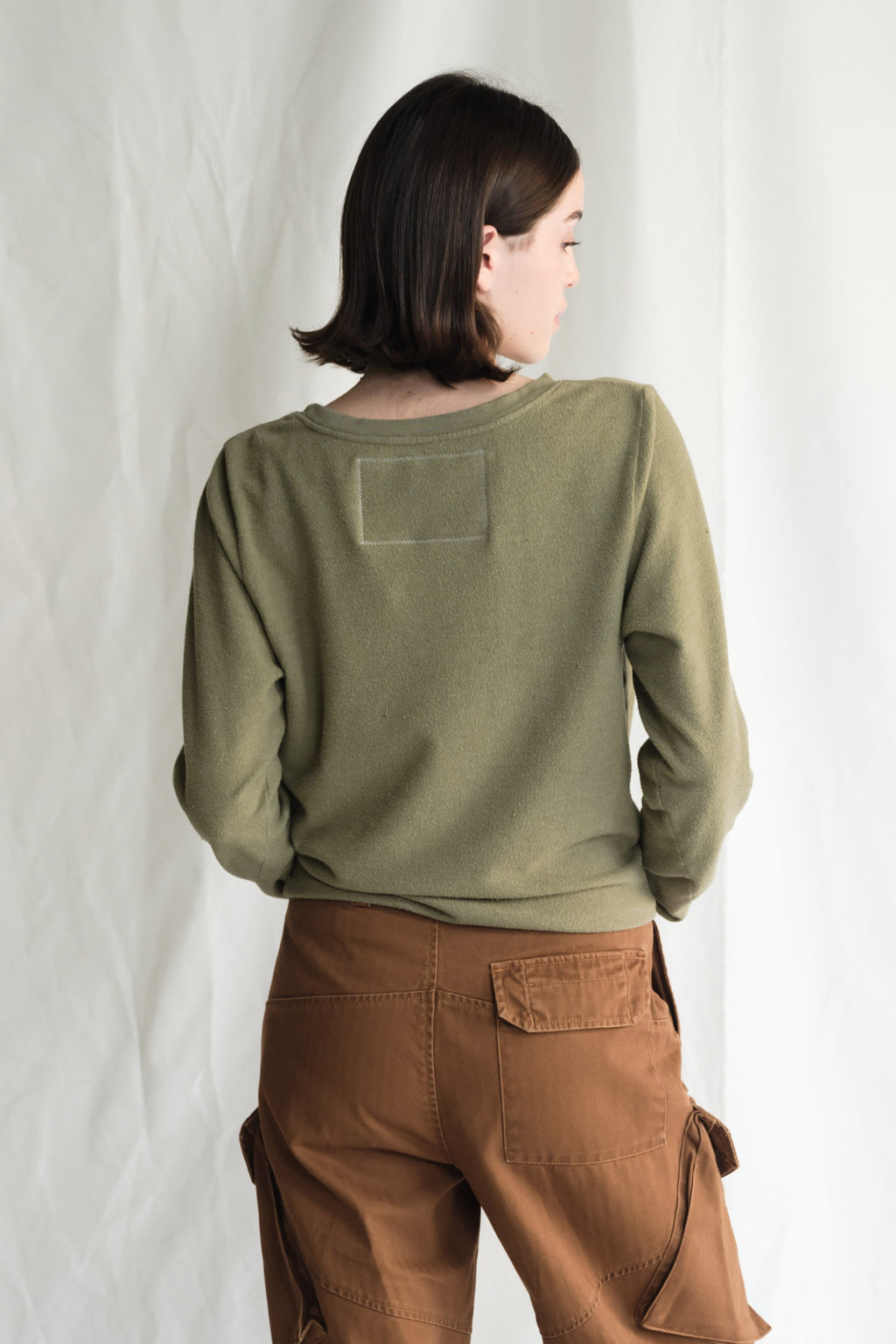 Mellow Crewneck M view 5 (piece) - mellow mushroom crewneck, mellow climbing crewneck, mellow sweatshir - shop at us.meeeshop
