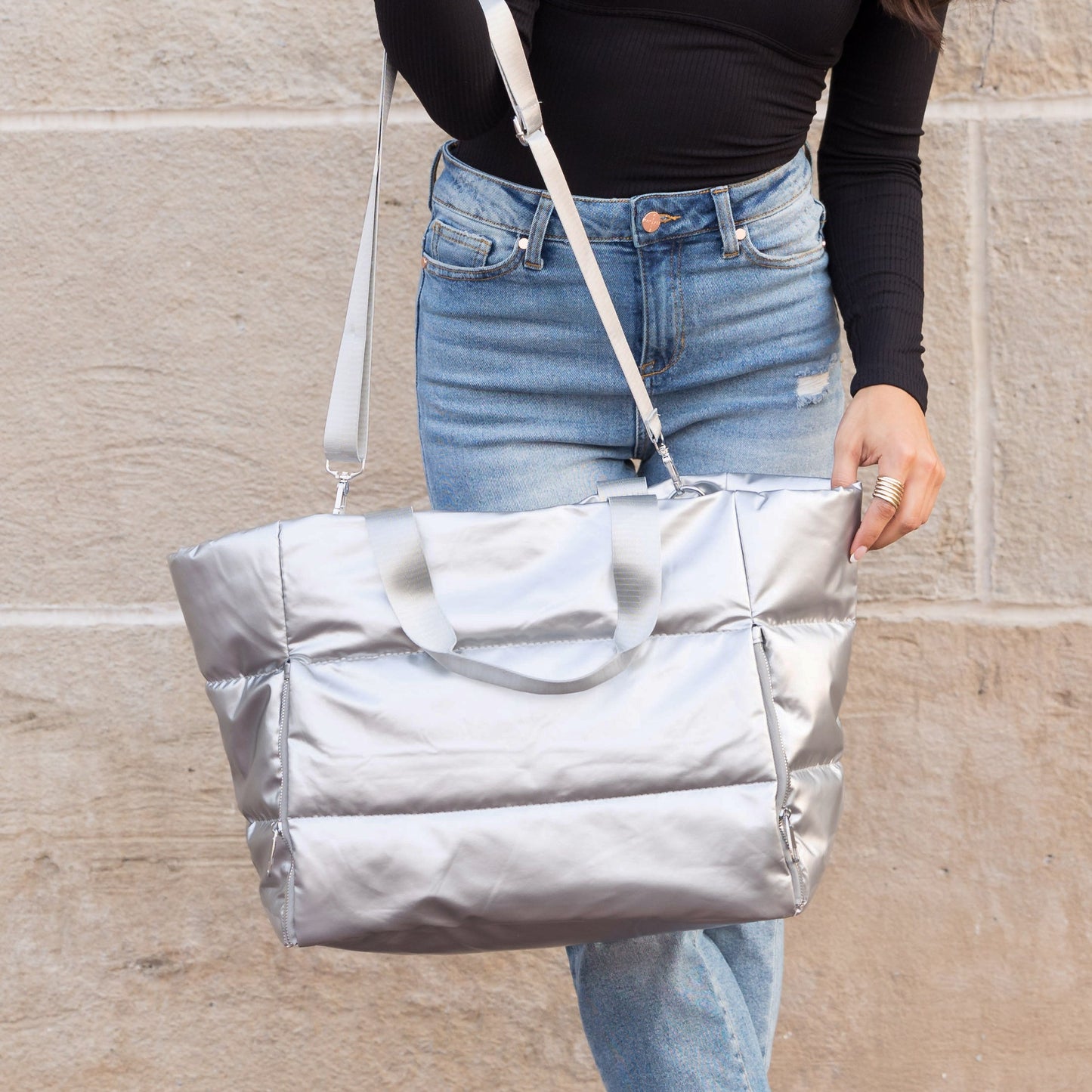 Metallic Puffer Tote in Ice Sage view 6 (bag)