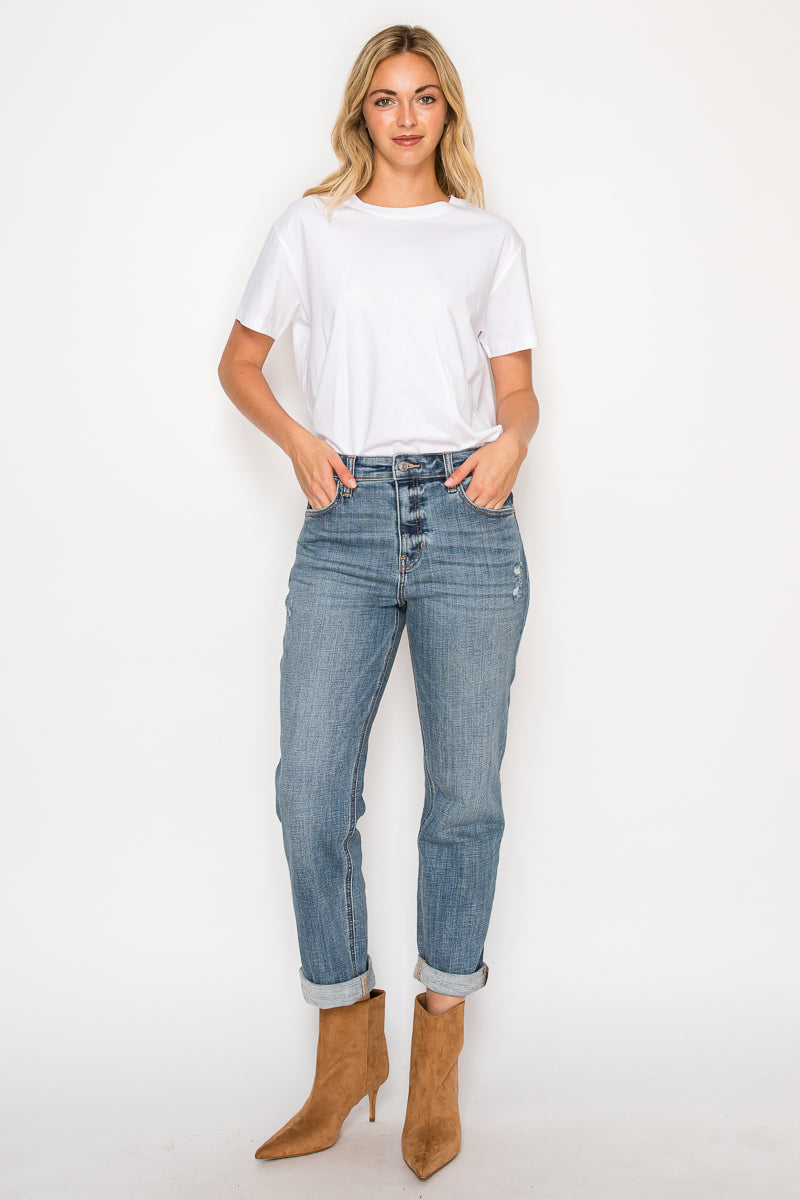 Mid Rise Modern Boyfriend Jeans in 7 (27) view 4 - Mid Rise Jeans Womens (bottom)