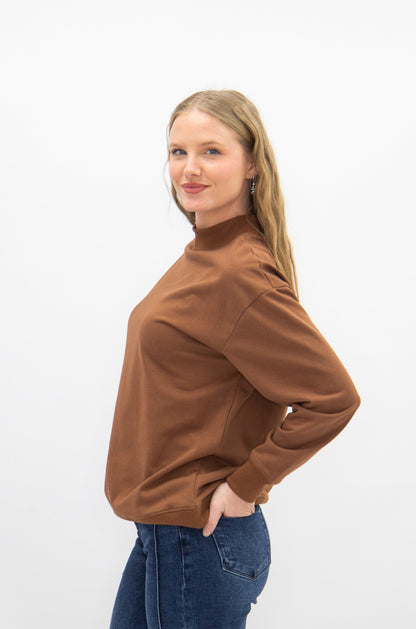 Mock Neck Sweatshirt, Brown in Brown view 6 - Mock Neck Sweatshirt Brown (top)