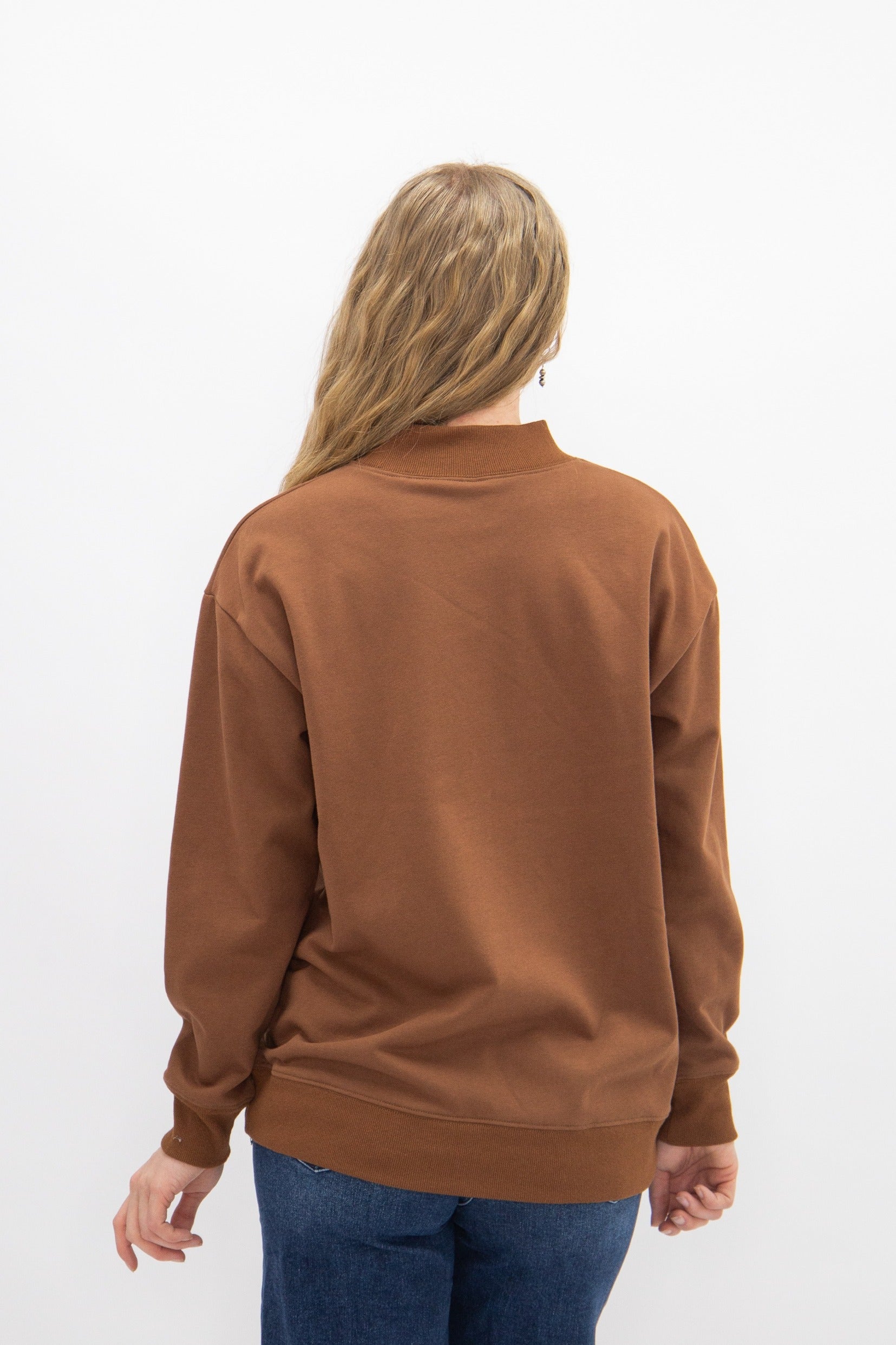 Mock Neck Sweatshirt, Brown in Brown view 7 - Mock Neck Sweatshirt Brown (top)