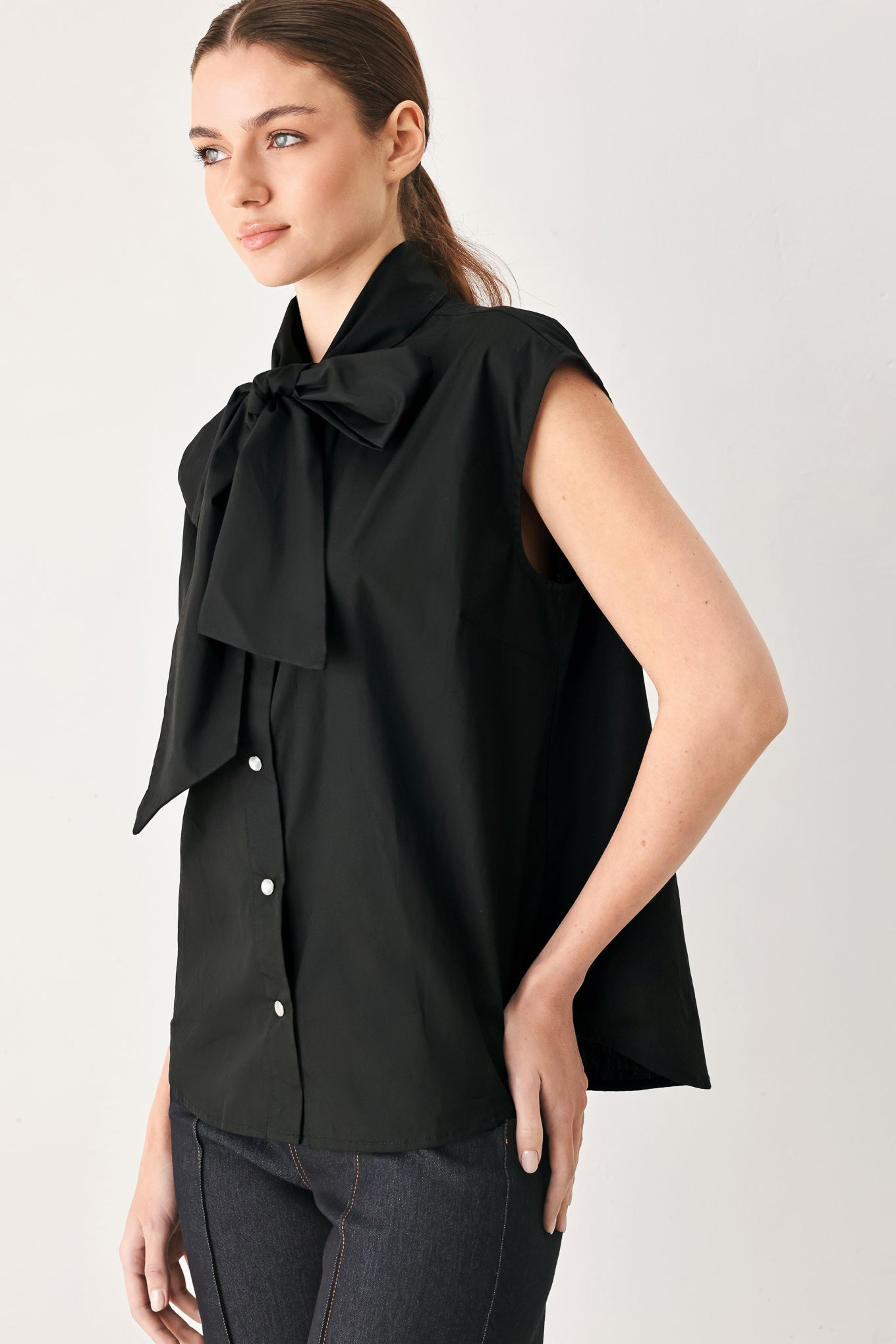 Modern Statement Bow Woven Top in WHITE view 3