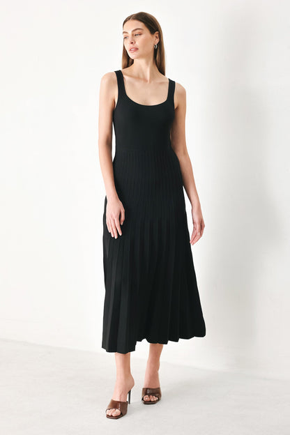 Mono Form Sweater Knit Midi Dress in NEUTRAL view 5 - Fall Wardrobe Essential - Dress Sweater