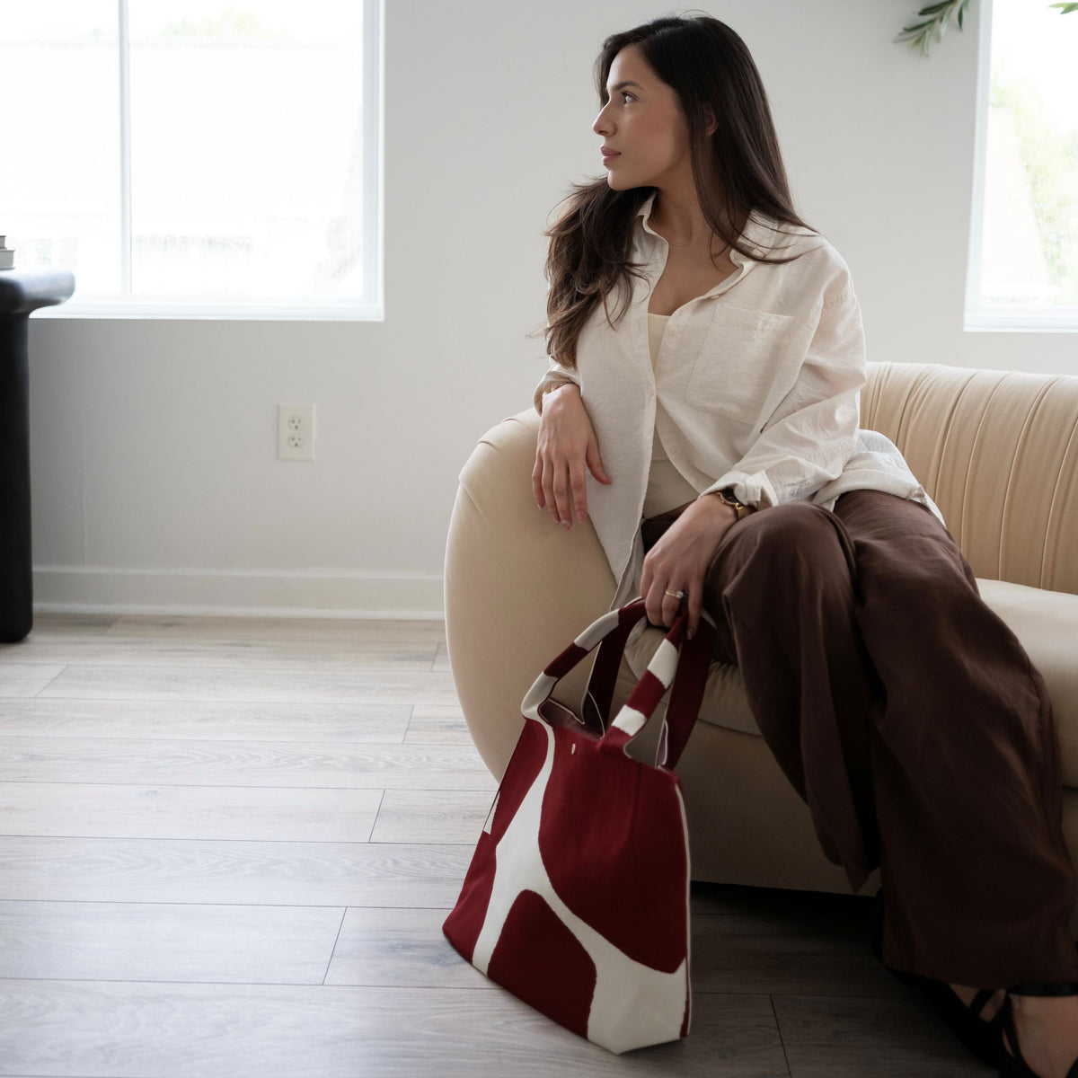 Moody Red Blend Signature Tote view 8 (bag)