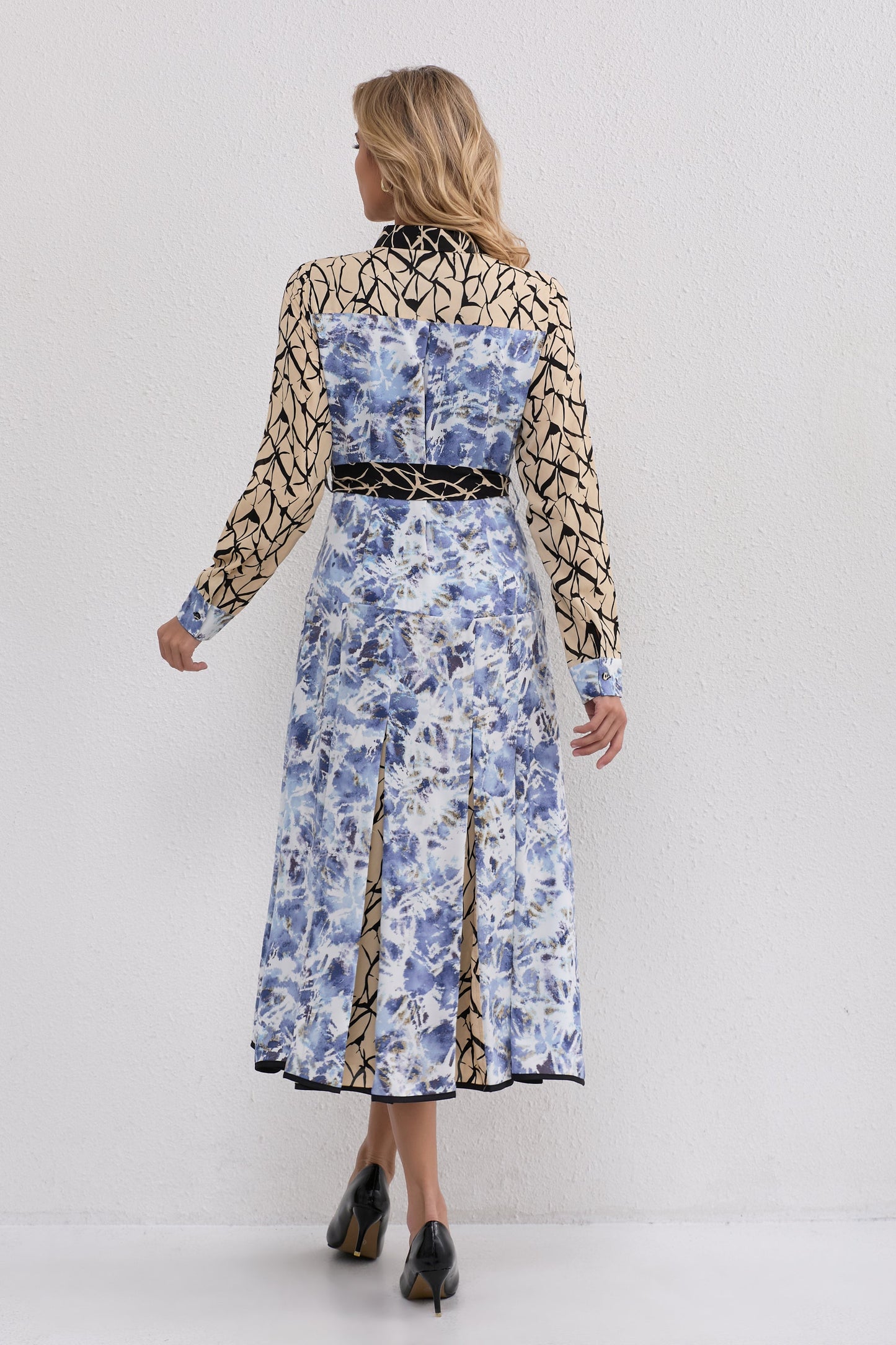 Mosaic Harmony Midi Dress in S view 2