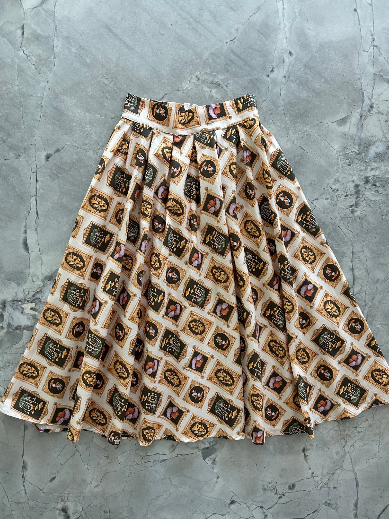 Mushrooms Doris Skirt in M view 3 (dress)