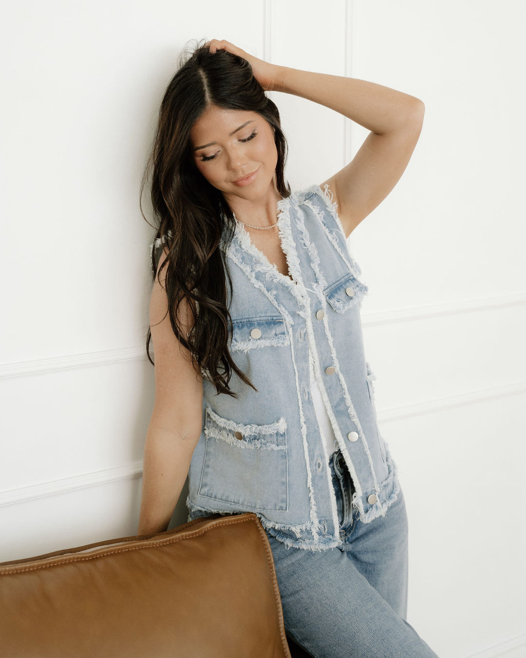 neriah frayed edge Neriah Frayed Edge Flap Pockets Denim Vest Jacket view 4 (layer) - shop at us.meeeshop