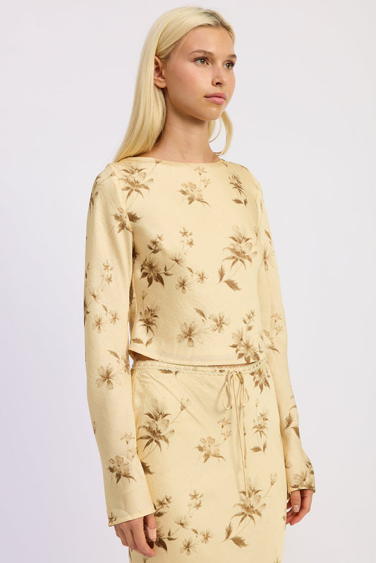 Niamh Blouse in Butter Yellow Print view 2 - Nia Blouse (top)