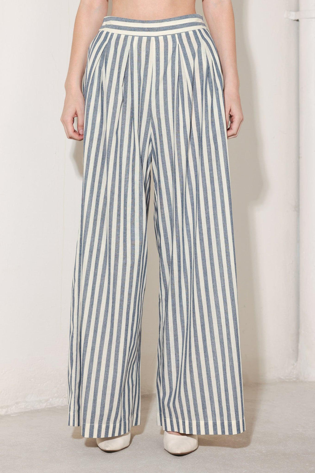 Ocean Drive Rhythm Woven Pants BLUE/NATURAL view 2 (bottom) - ocean drive jeans, ocean drive linen pant - shop at us.meeeshop