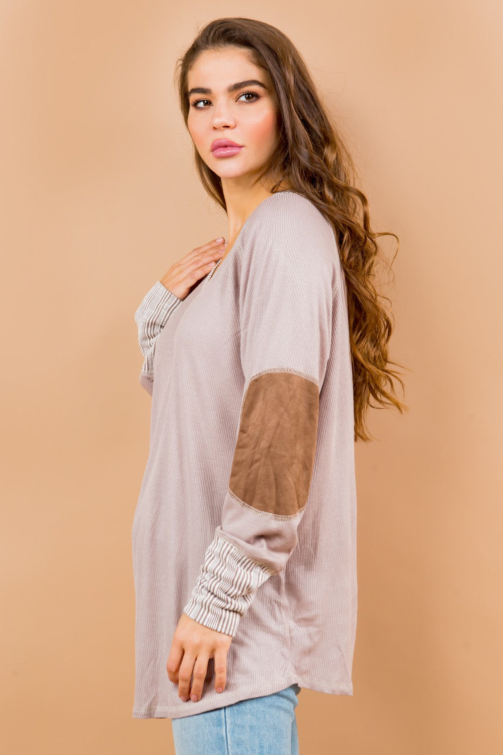 Oversized Elbow Patch Tunic in Taupe view 5 - Relaxed Fit - Oversized Elbow Shirt (top)