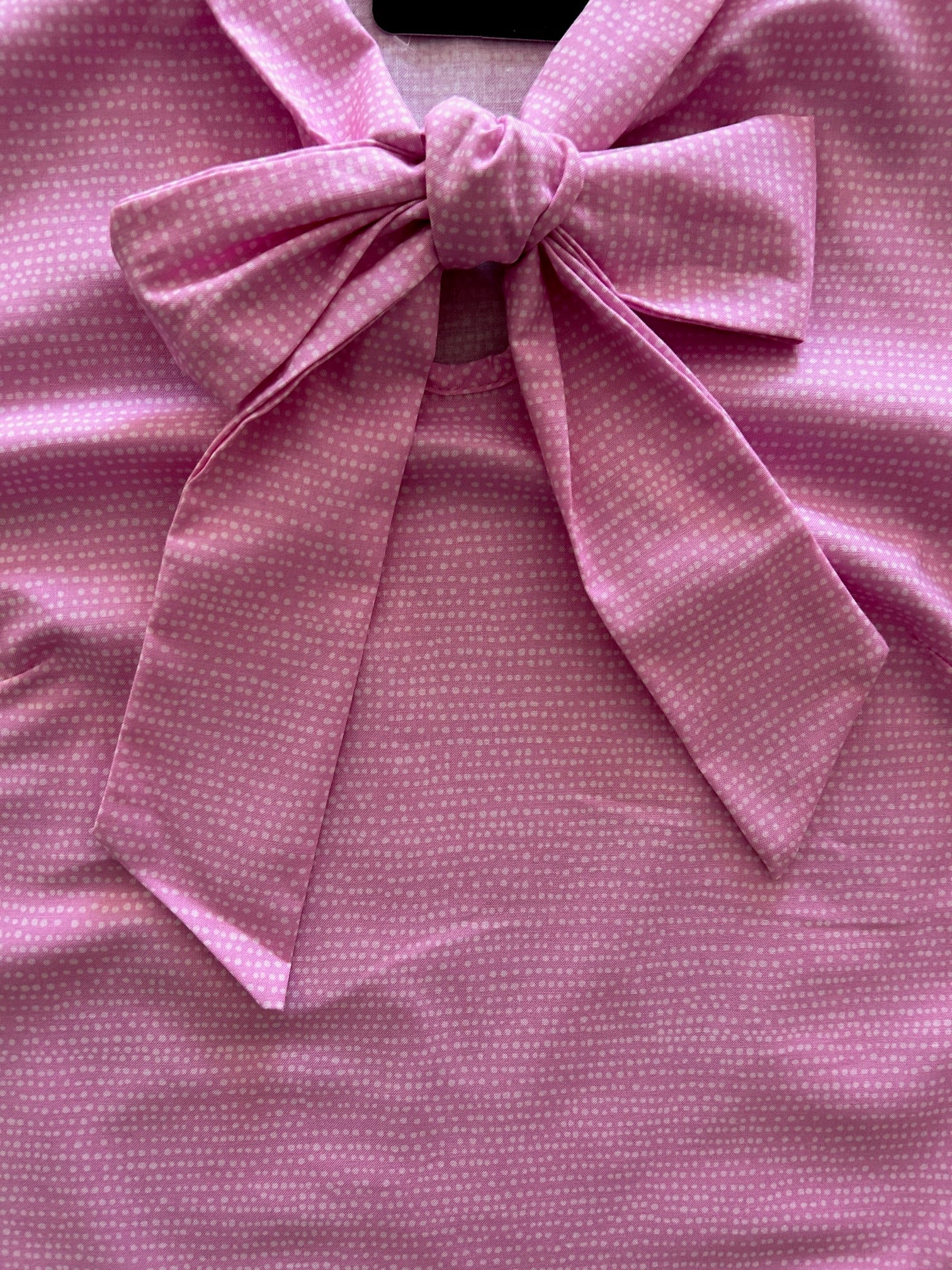 Pink Dot Bow Top in XL view 4 - Pink Dot At Top Of Apple Watch