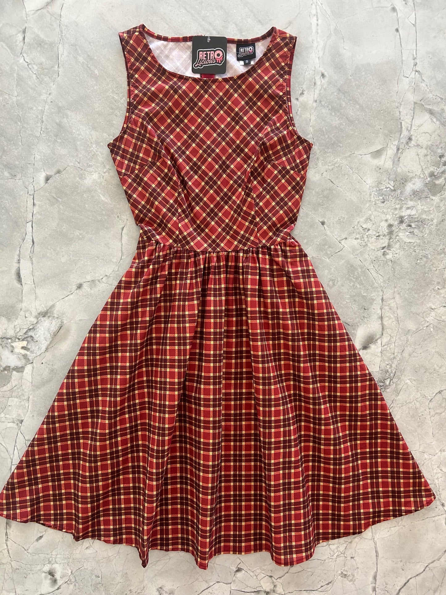 Plaid Vintage Dress in L view 4 - Vintage Plaid Dress