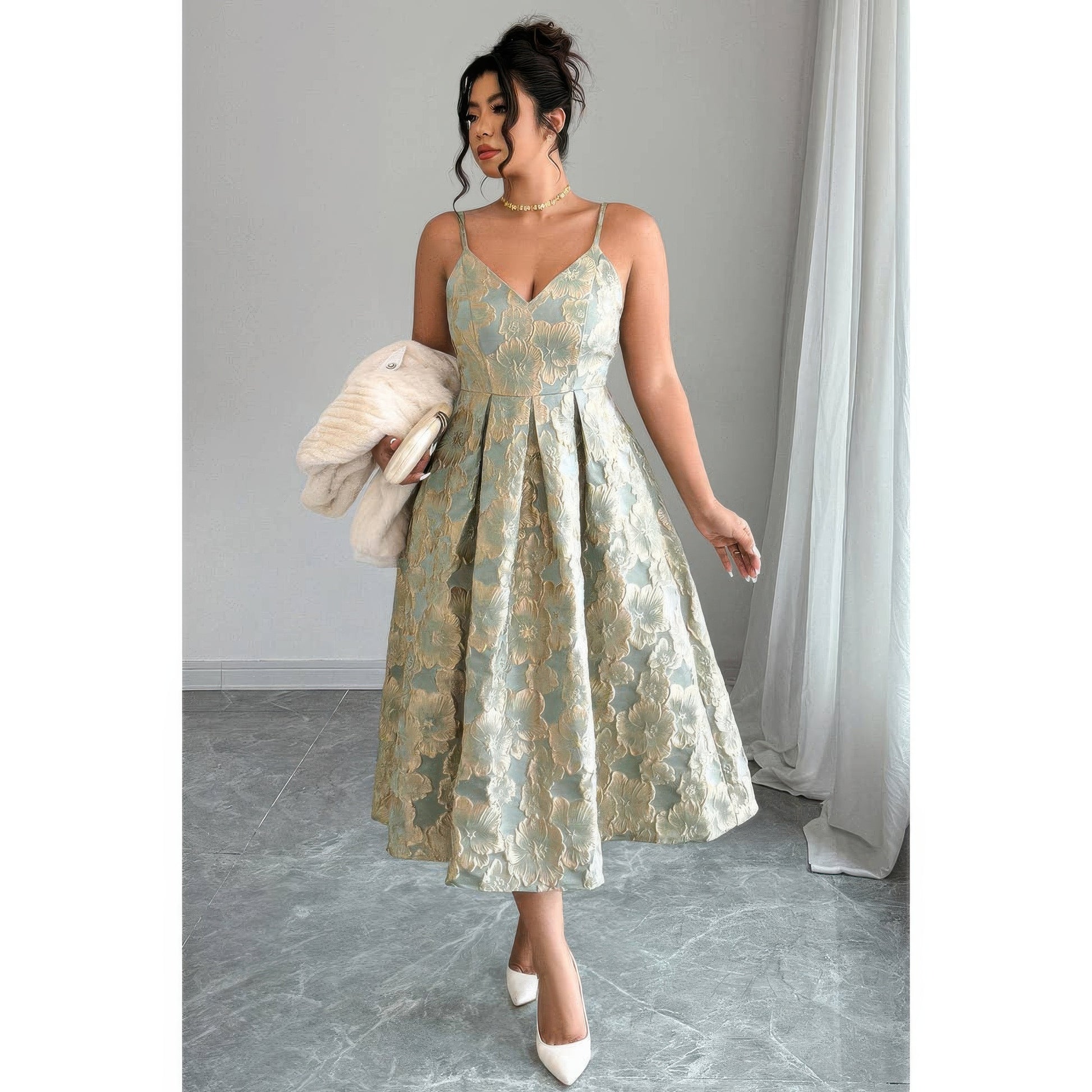 Plus Size Jacquard Elegant Spaghetti Strap Dress in Green view 4 - Curvy Fit - Plus Size Jacquard Dress
