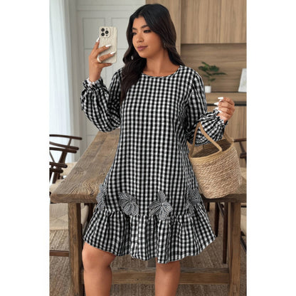 Plus Size Plaid Round Neck Floral Cut Dress in Black view 3 - Curvy Fit - Plus Plaid Skirt