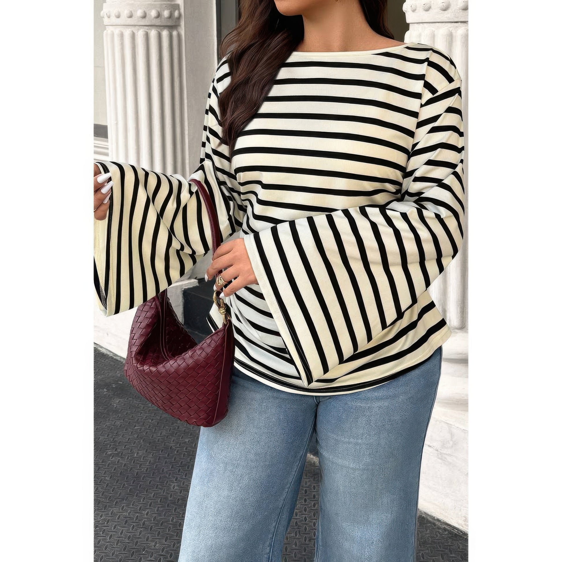 Plus Size Wide Long Sleeves Strip Fit Shirt in Black Stripe - Curvy Fit - Strip Shirt (top)