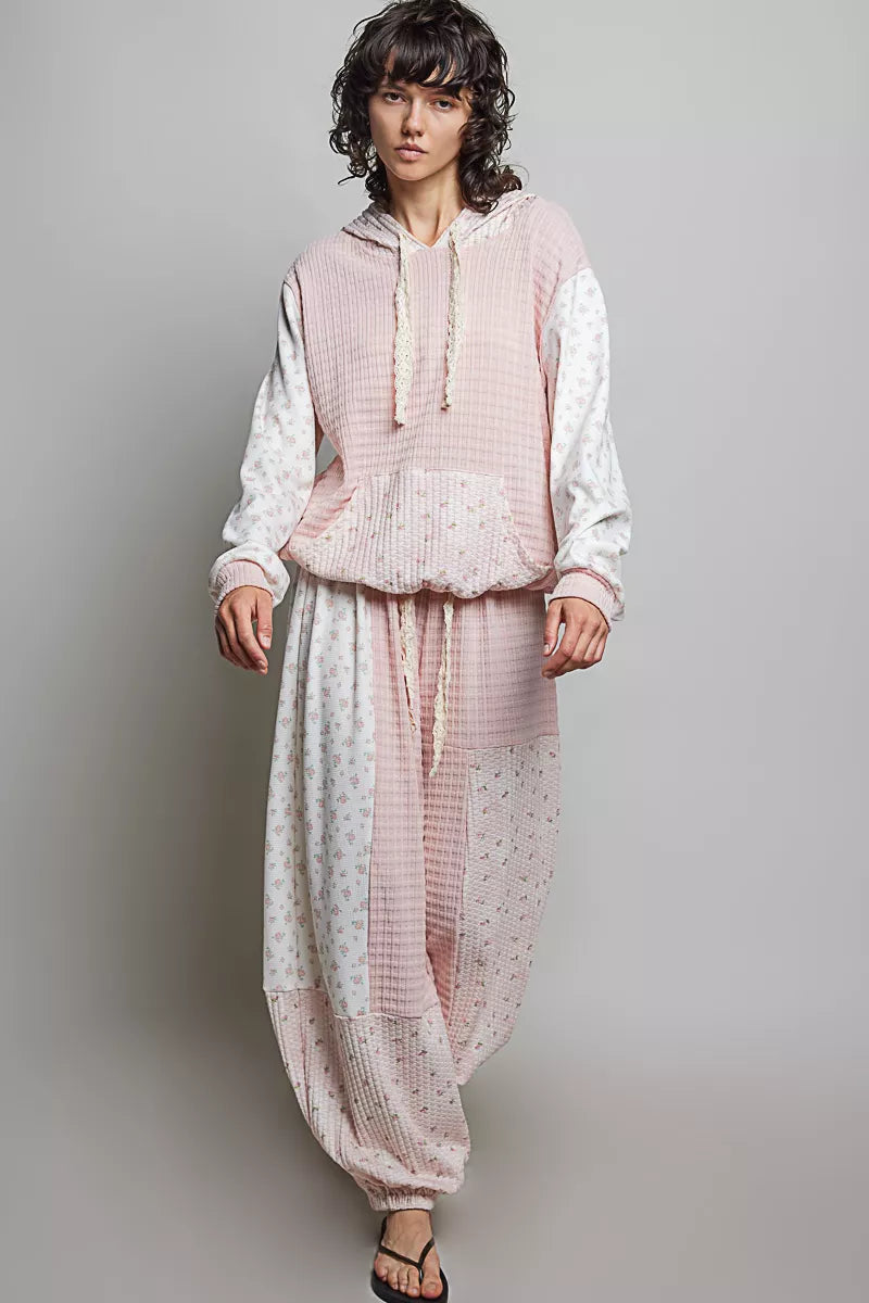 pol mixed knit Pol Mixed Knit Contrast Print Sleeve Hoodie with Kangaroo Pocket view 5 (top) - shop at us.meeeshop
