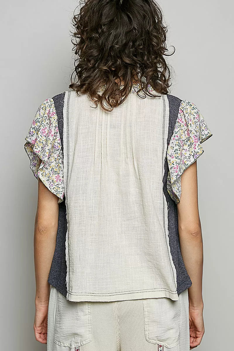pol neck floral Pol V-neck Floral Ruffle Sleeve Blouse view 4 (top) - shop at us.meeeshop