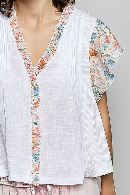 pol neck floral Pol V-neck Floral Ruffle Sleeve Blouse view 6 (top) - shop at us.meeeshop