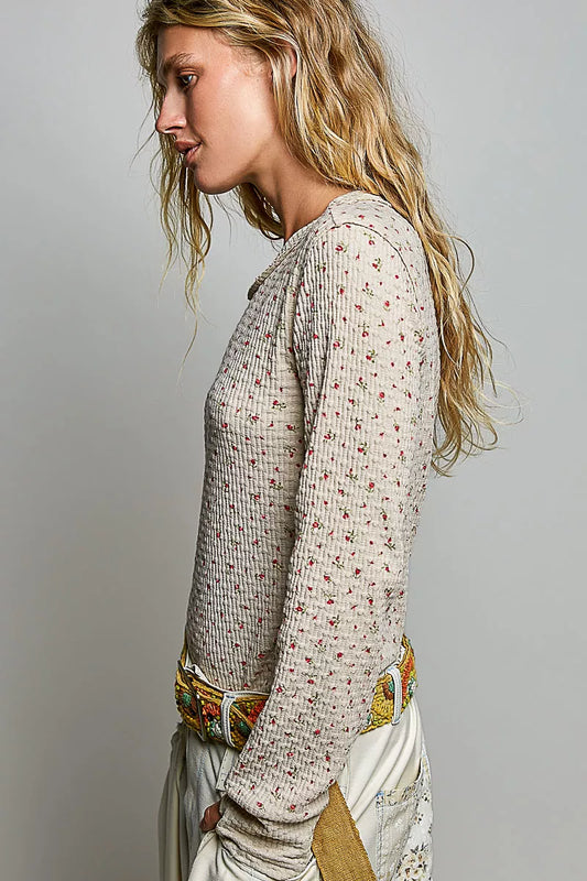 pol ribbed knit Pol Ribbed Knit Floral Crew Neck Long Sleeve Top view 2 (top) - shop at us.meeeshop