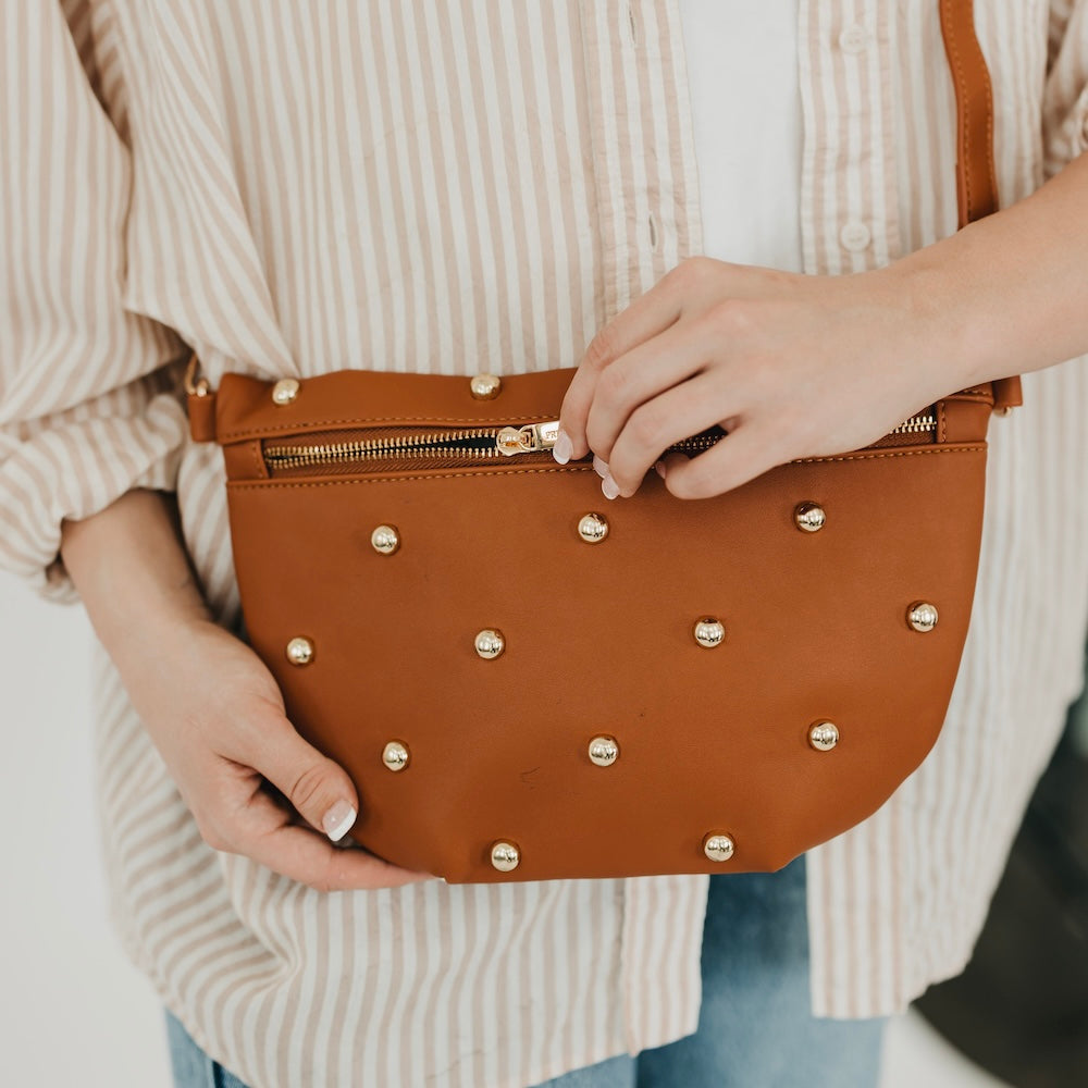 Pretty Simple Chic Gold Studded Westlyn Bum Bag in Cream view 3 - Chic Golf Bag