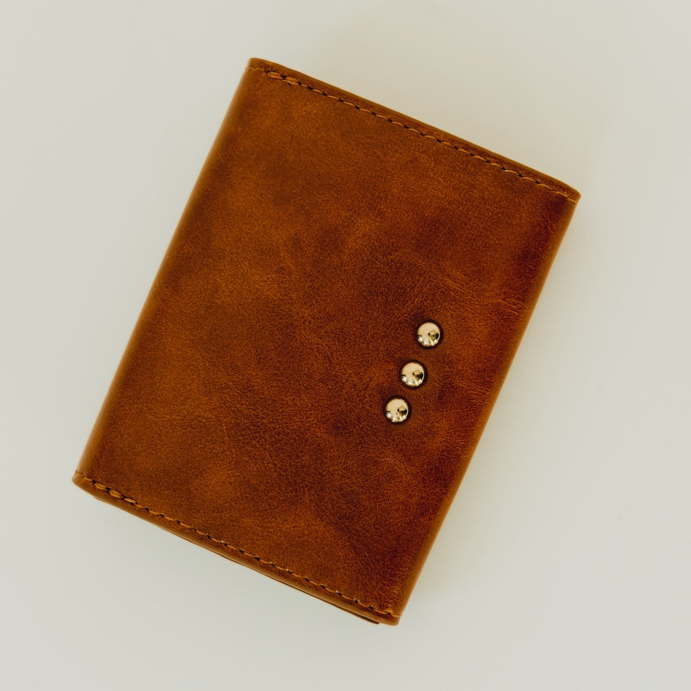 Pretty Simple Eden Envelope Card Holder Wallet in Cream view 2 (bag)