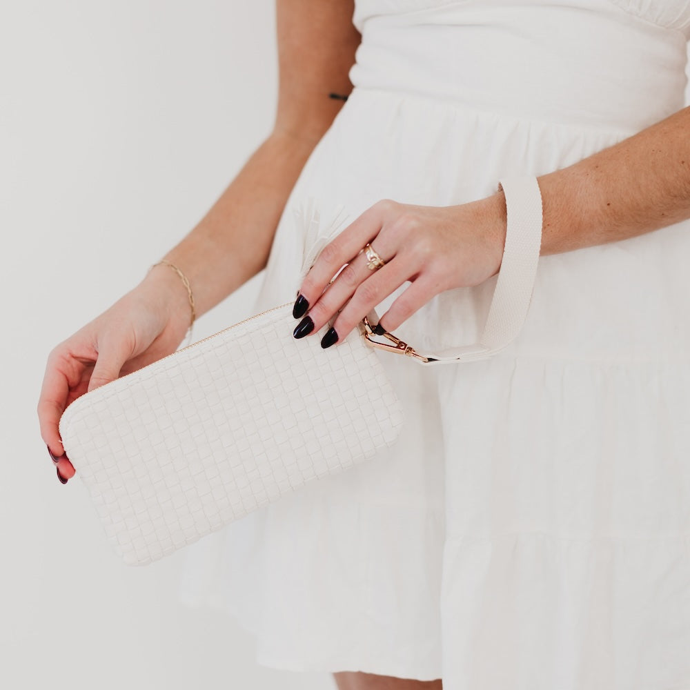 Pretty Simple Emma Woven Clutch Wristlet in Checkered Navy view 7 - Emma Woven Bag