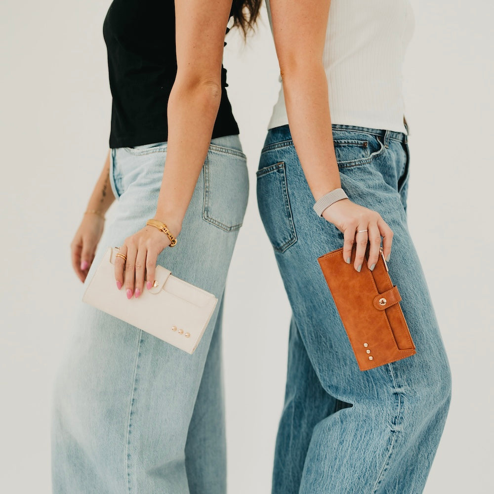 Pretty Simple Essentials Carryall Wallet view 4 - Essentials Bag Wallet