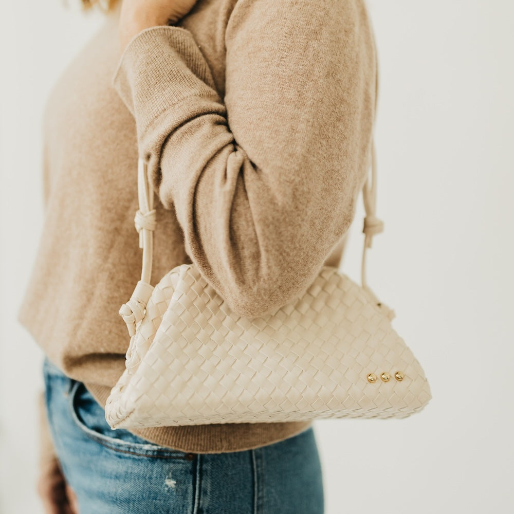 Pretty Simple Lacy Woven Frame Crossbody Bag view 4 - Bag Crossbody