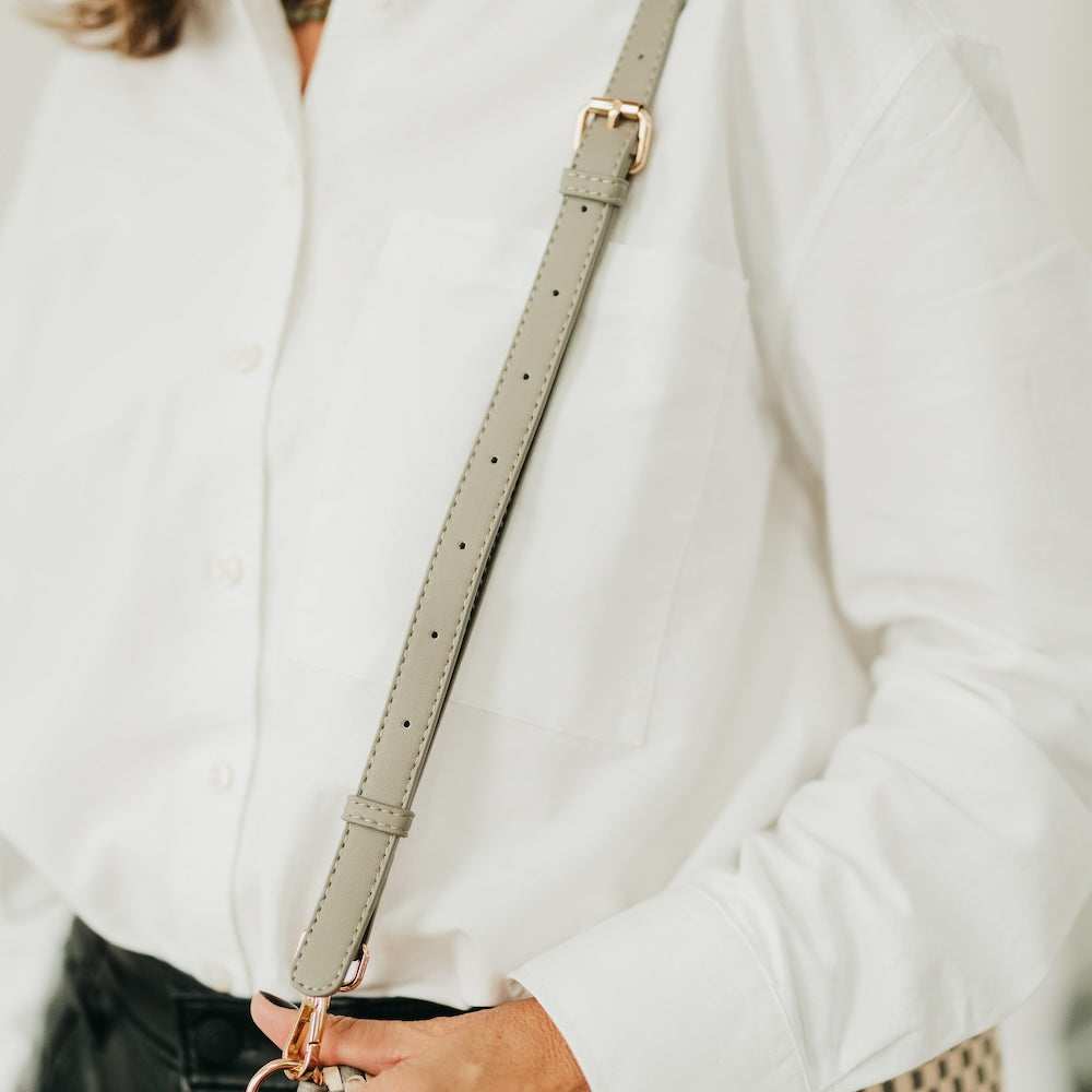 Pretty Simple Minimalist Vegan Leather Crossbody Strap in Black - Strap Crossbody (bag)
