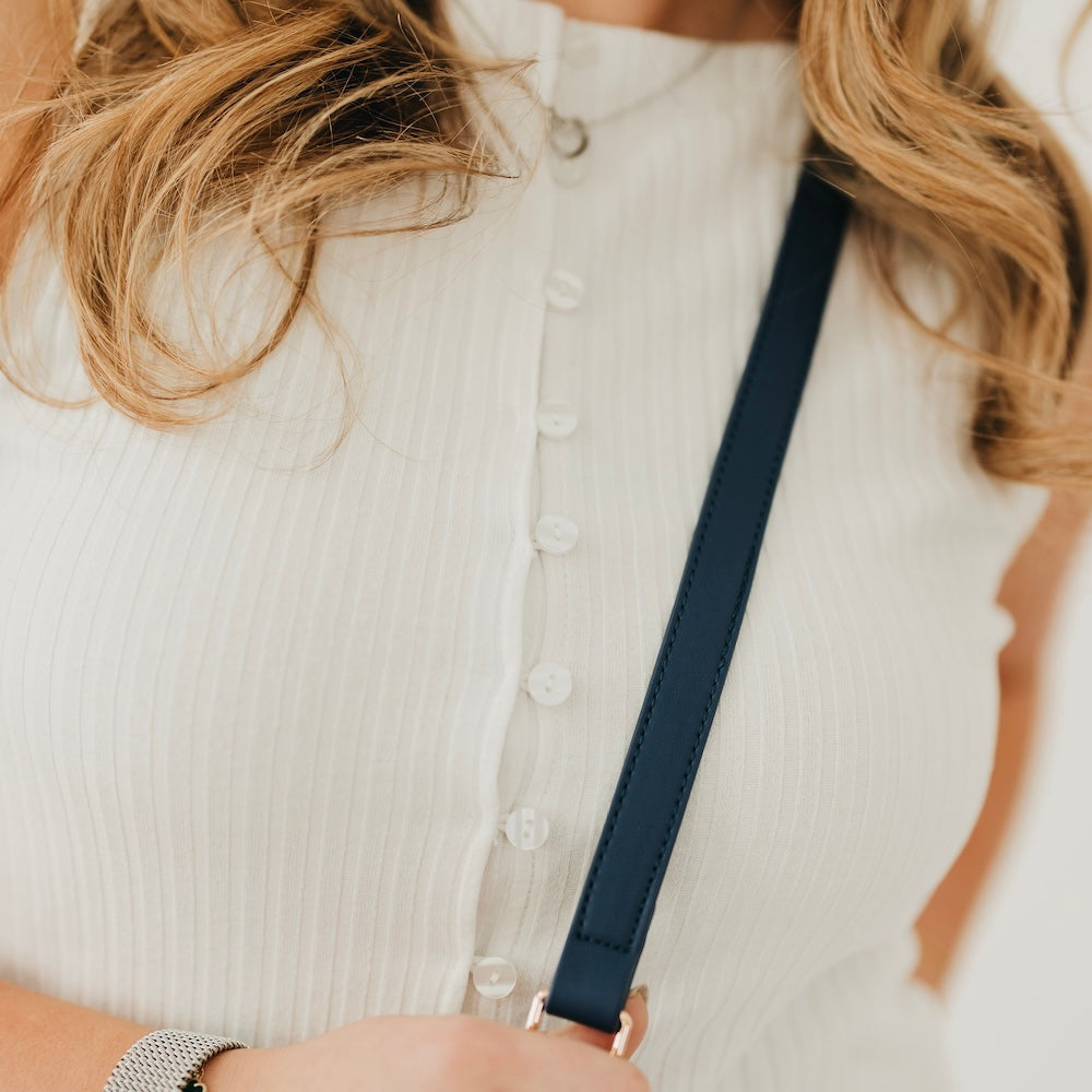 Pretty Simple Minimalist Vegan Leather Crossbody Strap view 16 - Strap Crossbody (bag)