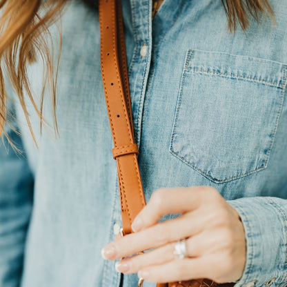 Pretty Simple Minimalist Vegan Leather Crossbody Strap in Cream view 4 - Strap Crossbody (bag)