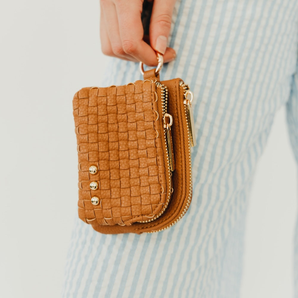 Pretty Simple Woven Cameron Double Zip Clippable Card Wallet in Brown view 6 (bag)