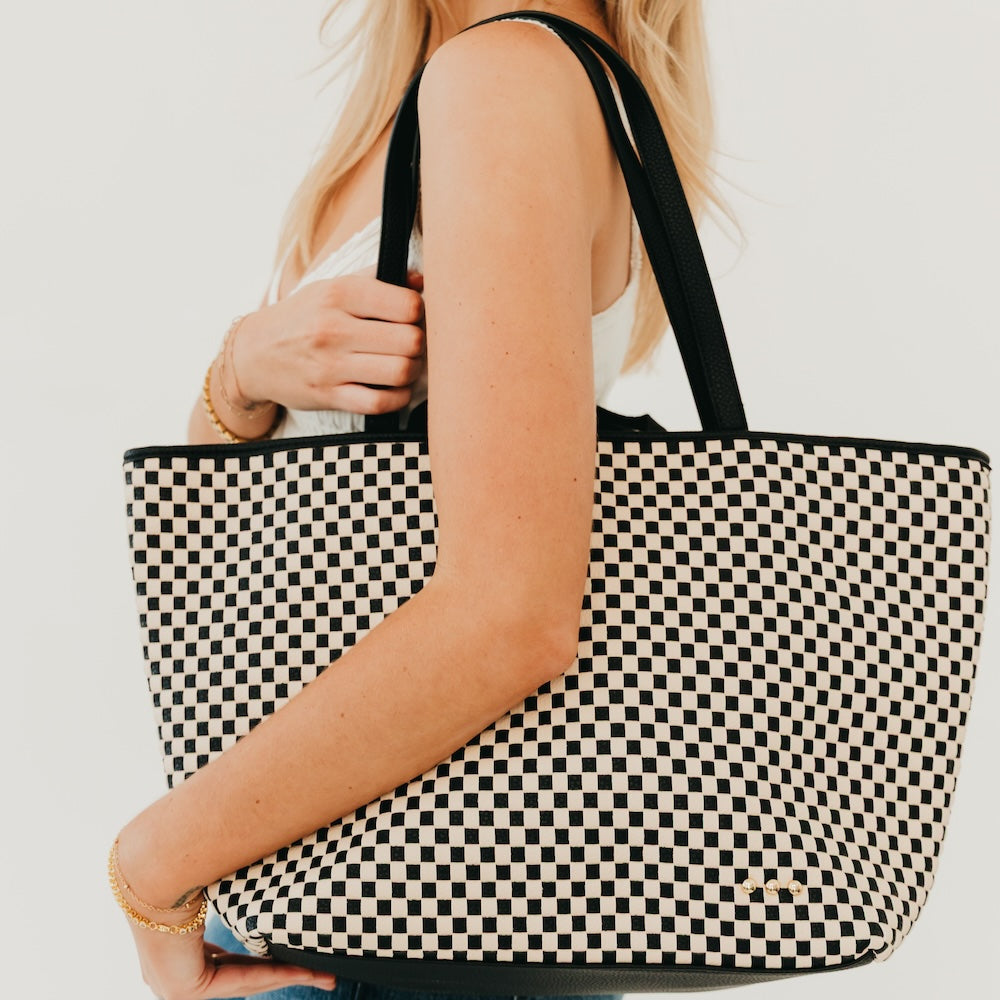 Pretty Simple Woven Tiffany Organizer Tote Bag in Checkered Black view 5 - Tiffany Woven Bag