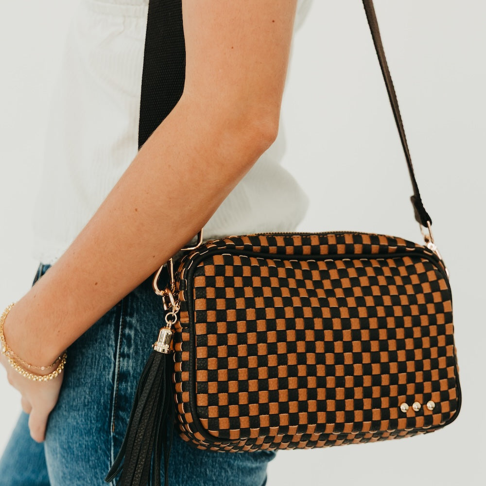 Pretty Simple Woven Willow Camera Crossbody Bag in Black view 2 - Woven Willow Bag