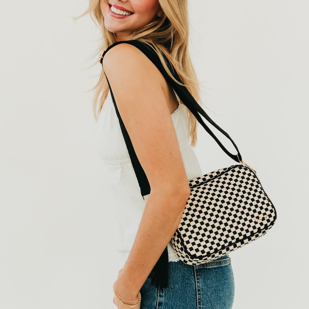 Pretty Simple Woven Willow Camera Crossbody Bag in Brown view 3 - Woven Willow Bag