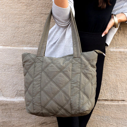 Quilted Tote - MeeeShop Women's Fashion